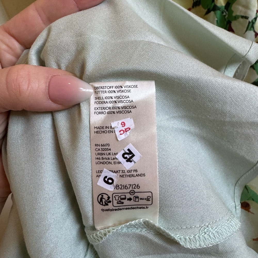 By Anthropologie short sleeve v neck slip midi Dress - Picture 10 of 10